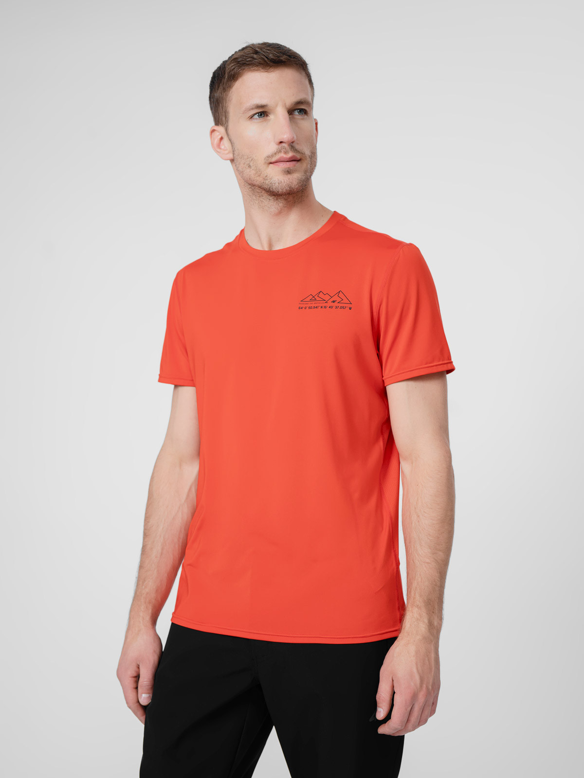Levně 4F 4FSS23TFTSM209 RED Pánské tričko