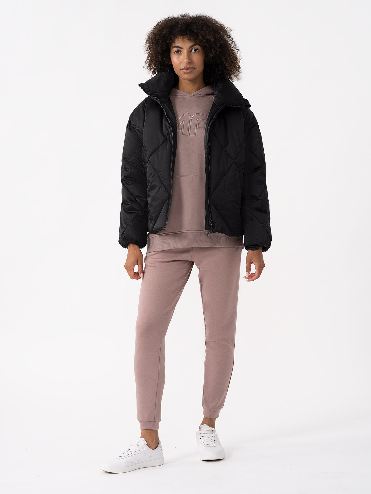 4F 4FAW23TDJAF232 DEEP BLACK Dámska bunda US XS 4FAW23TDJAF232 DEEP BLACK
